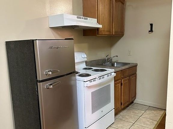5th image of 1014 N 3rd St #13