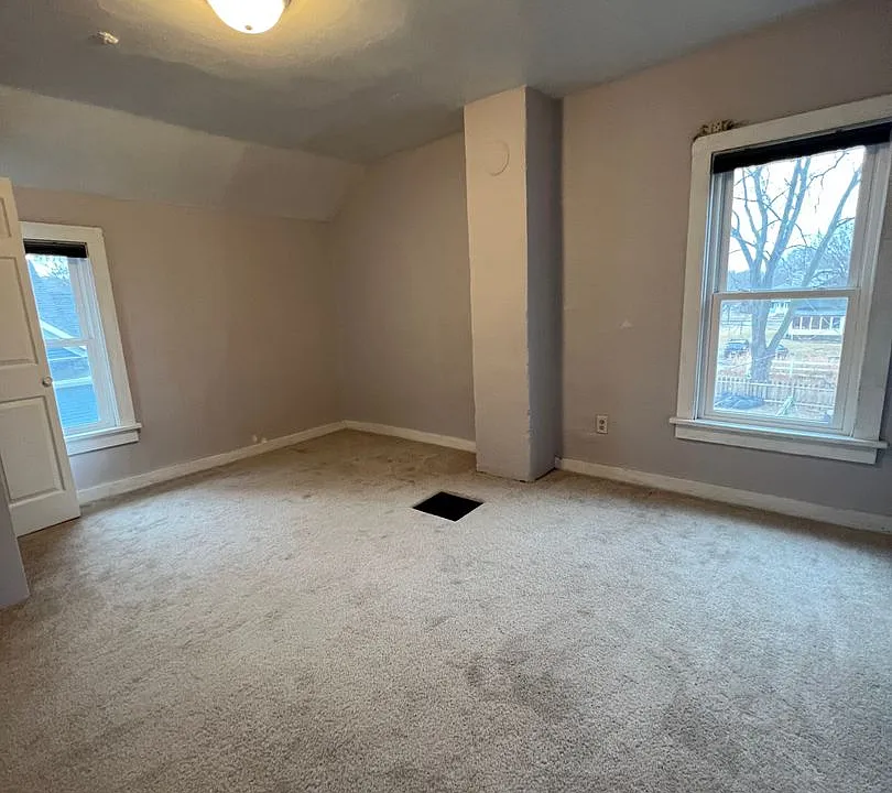 1326 Mississippi St