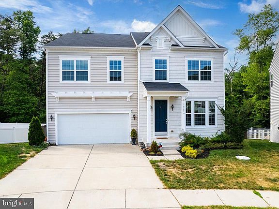4th image of 7942 Meridian Dr