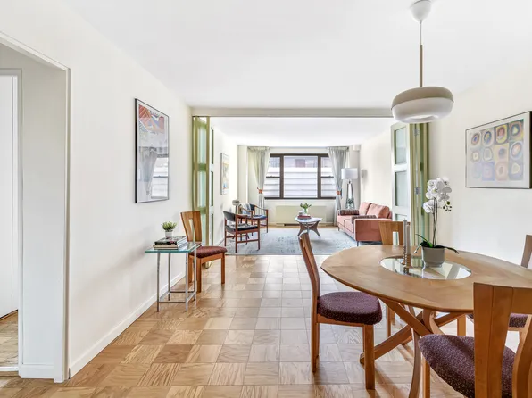 165 West 66th Street image 3 of 9