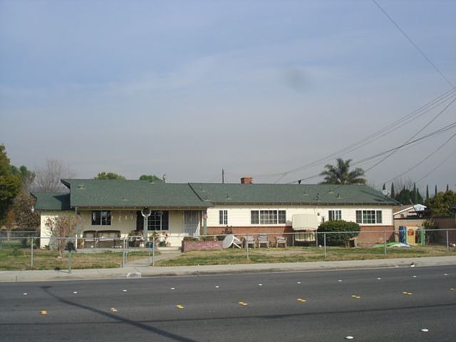 1st image of 1611 W Orange Grove Ave