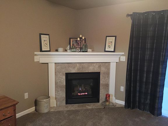 Lower level Gas Fireplace