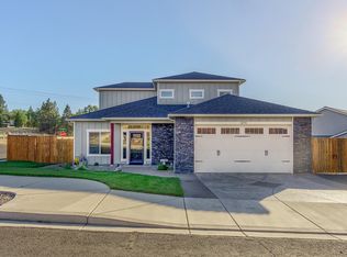 1078 Ruby Meadows Dr, Eagle Pt, OR 97524