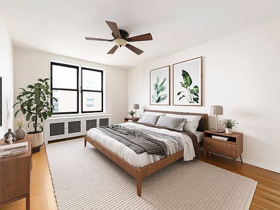 5th image of 211 E 18th St APT 6W