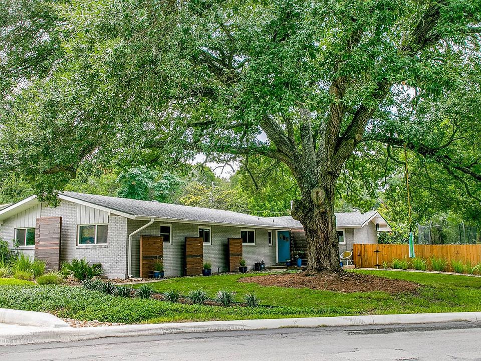 1st image of 2343 Blanton Dr