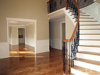 2nd image of 15 Brook Dr N