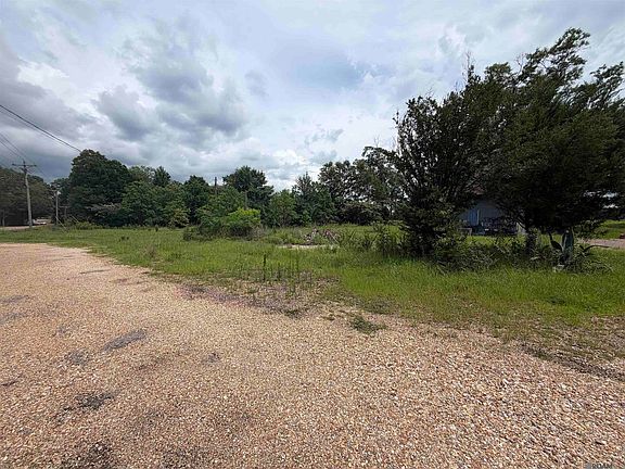 2nd image of 42702 Highway 10