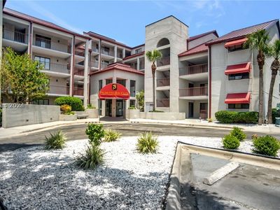 100 Helmsman Way APT 204, Hilton Head Island, SC, 29928