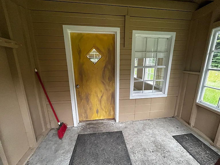 330 Sawmill Rd — Photo 5