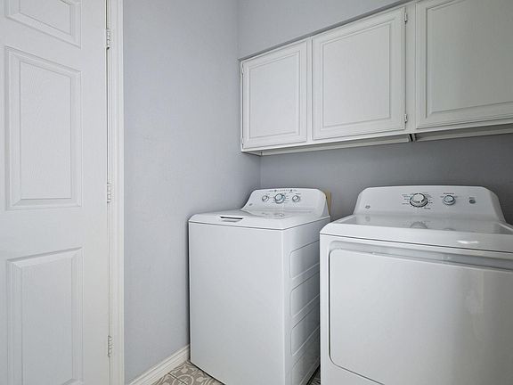 2nd image of 8212 Wharf St