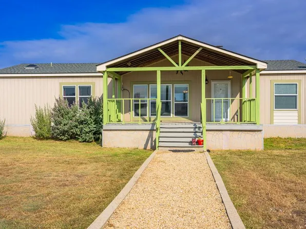 511 E Kroll, Harper, TX 78631