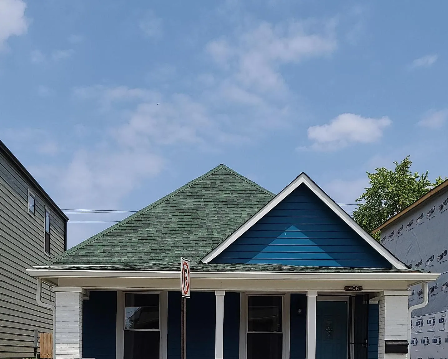 406 E Caven St — Photo 1