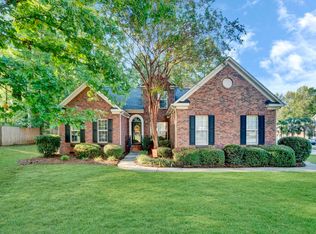 521 Scarlet Oak Dr, Fountain Inn, SC 29644