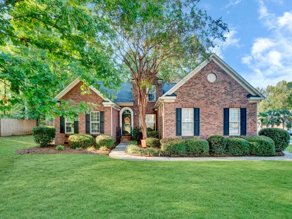521 Scarlet Oak Dr, Fountain Inn, SC 29644