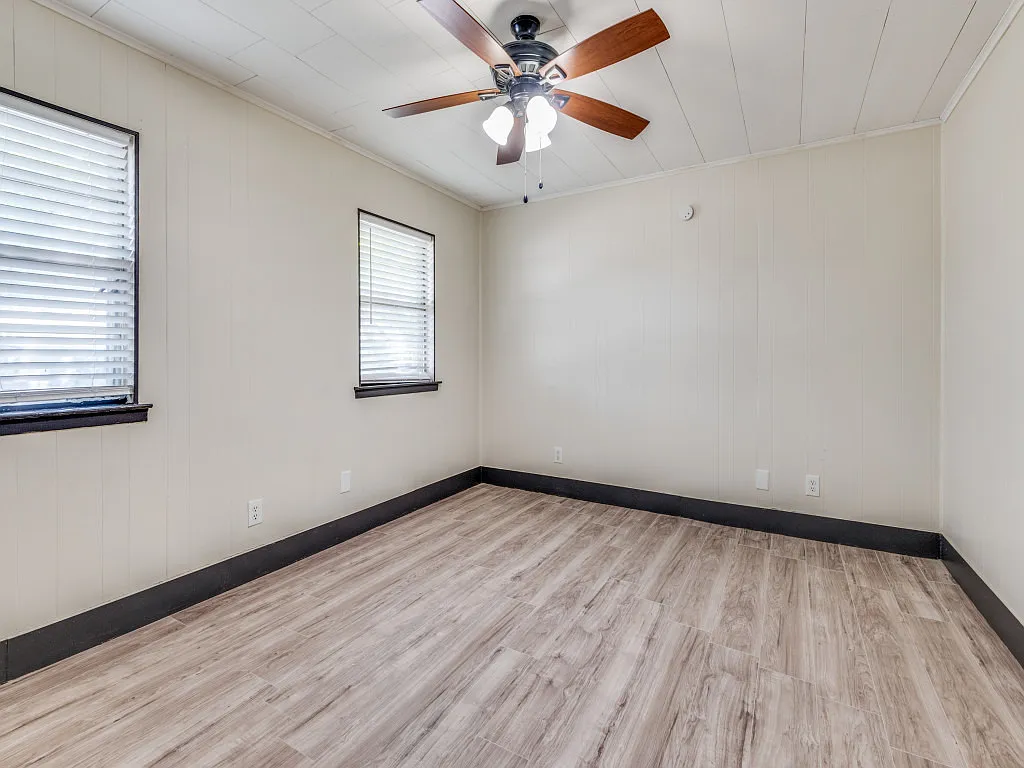 9311 Oakland Drive - 1 — Photo 3