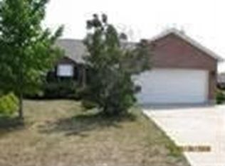 17 Hoover Pl, Germantown, OH 45327