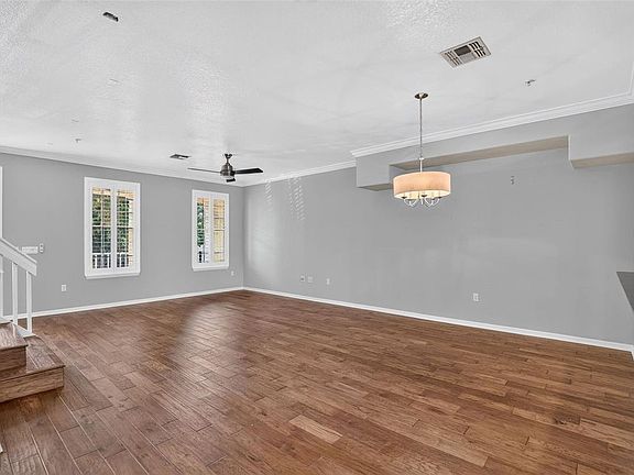 5th image of 1383 Chatfield Pl