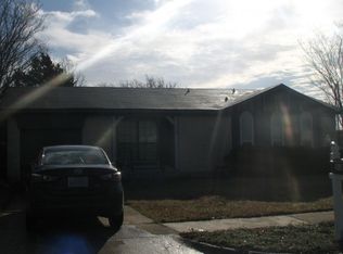 513 Hilltop Ln, Wylie, TX 75098
