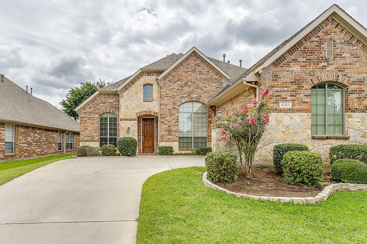 Building Photo - 4313 Brenda Dr