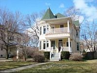 1st image of 546 Thatcher Ave