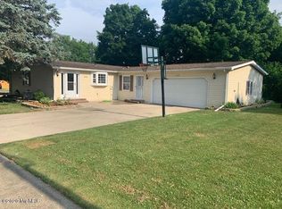 128 N Polk St, Coldwater, MI