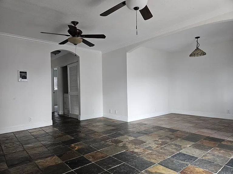 1231 Pennsylvania Ave #6 — Photo 2
