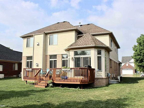 3rd image of 49802 Cranberry Creek Dr