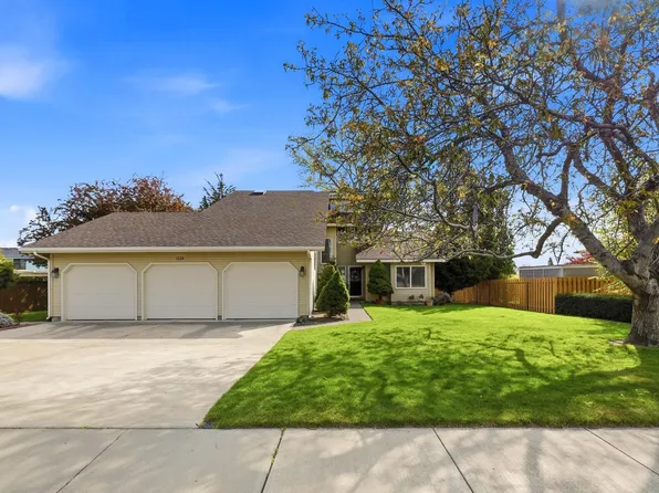 1338 Adair Dr, Richland, WA 99352