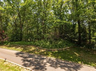 Pulaski Rd, Kings park, NY 11754