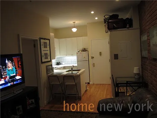 Rented by New York is Home | media 36