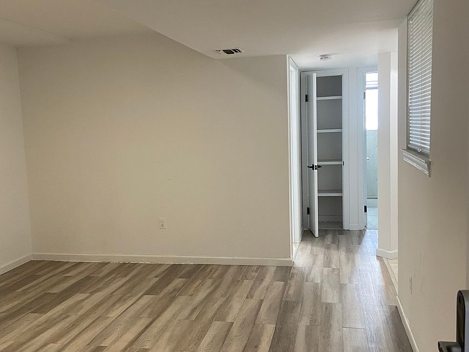1st image of 471 Glen Ave #Gf