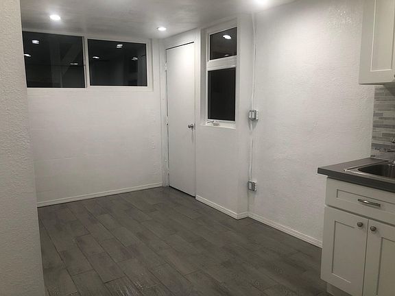 5th image of 654 S Record Ave #0