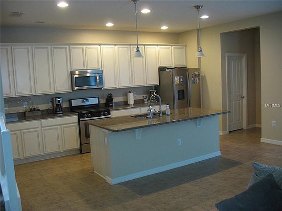 5th image of 8127 Pacific Loon St