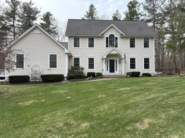 92 Suomi St, Paxton, MA 01612