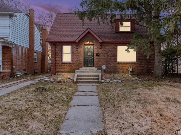 15730 Oakfield St, Detroit, MI 48227