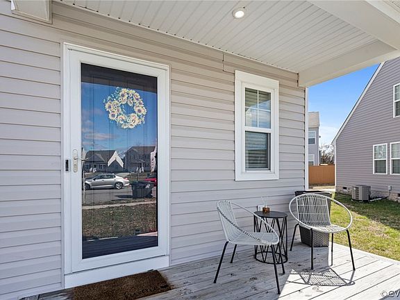 2nd image of 2880 Elkridge Cir