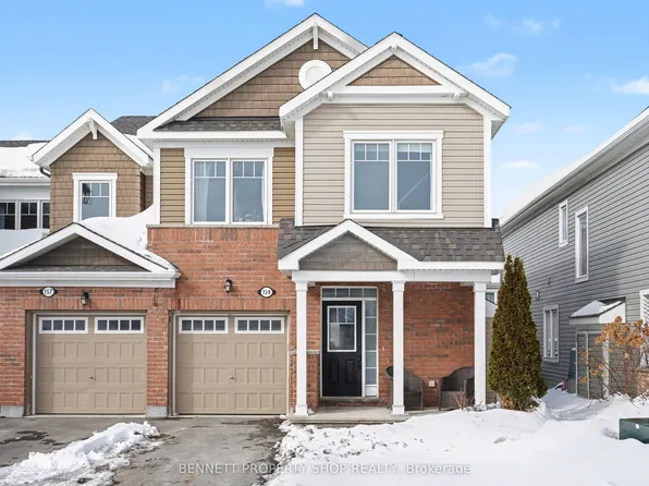 159 Conifer Creek Cir, Ottawa, ON K2M 0M2