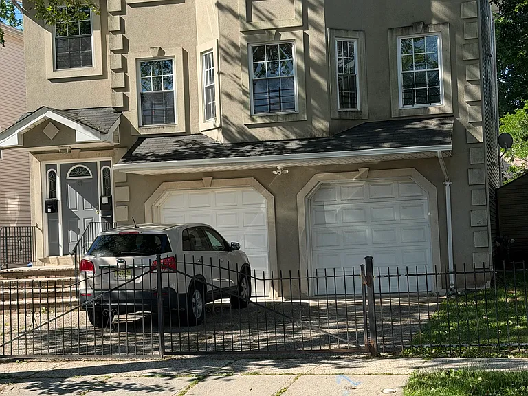 97 William St #1 — Photo 16