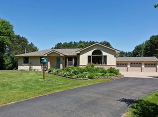 7225 153rd Ave NE, Columbus, MN 55025