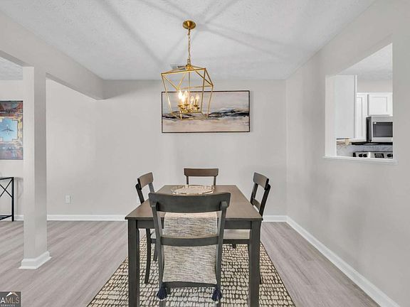 4th image of 3021 Waldrop Cir