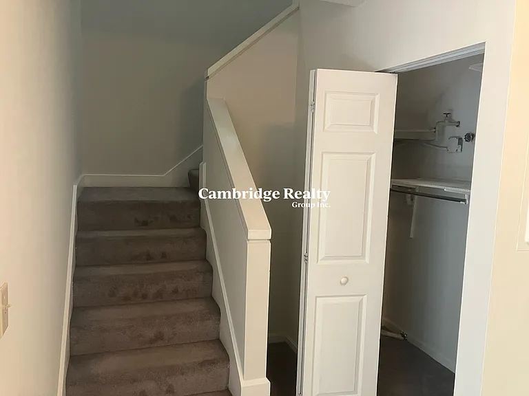 Pic of a similar unit