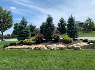 10932 S Wrangler St, Olathe, KS 66061