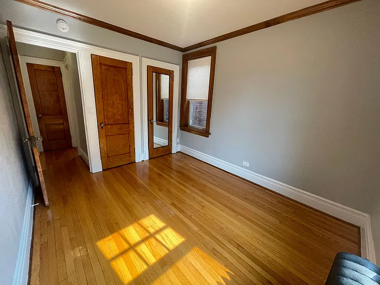 49 S Lake Ave #12 — Photo 11