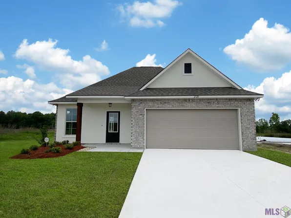 2320 Meadow Oak Dr, Saint Gabriel, LA 70776