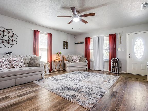 5th image of 3537 Caddo St