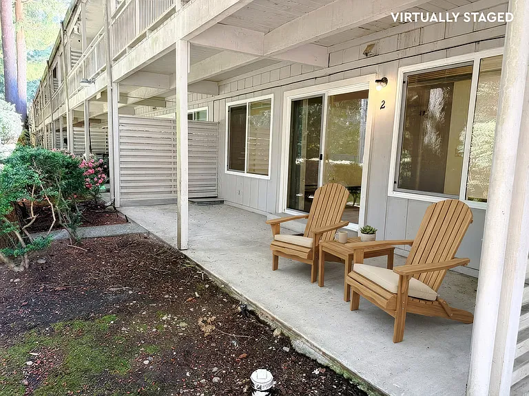 Spacious patio with a beautiful view, perfect for relaxing or working from home.