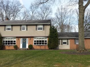 2939 Hickory Hill Dr, Norristown, PA 19403