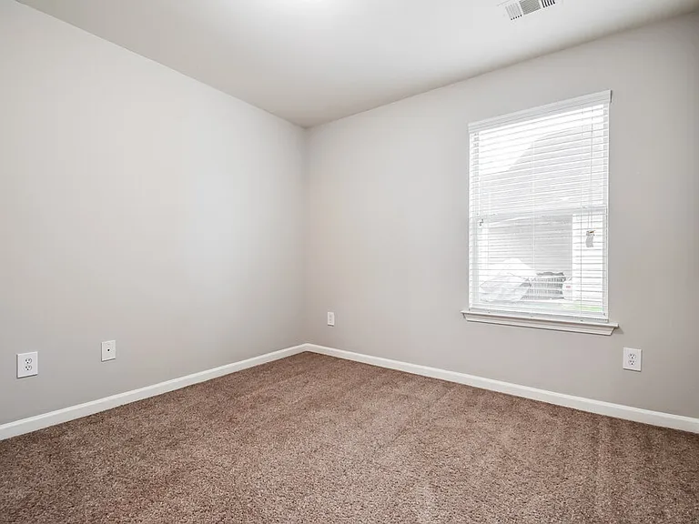 54 Camden Way — Photo 12