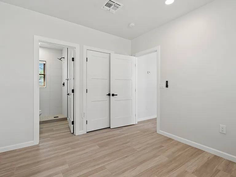 Bedroom towards the Bathroom