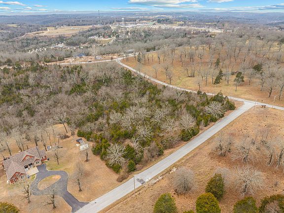 5th image of 000 Maple Ridge Branch